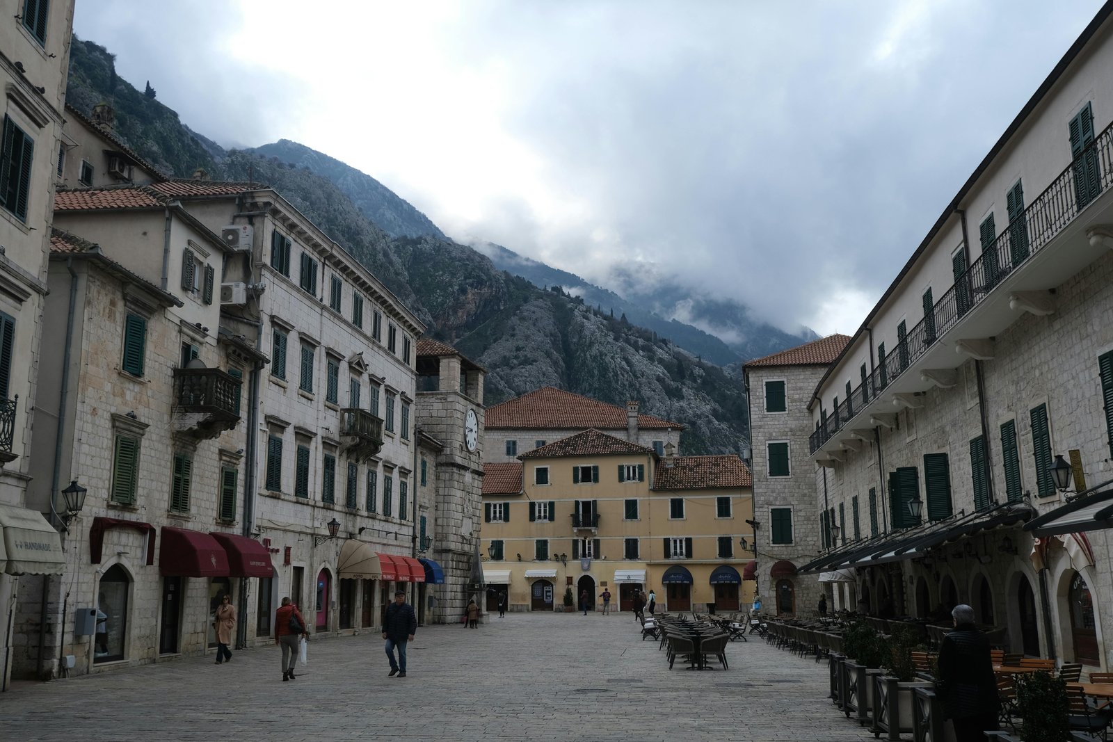 Karadağ Oturum İzni